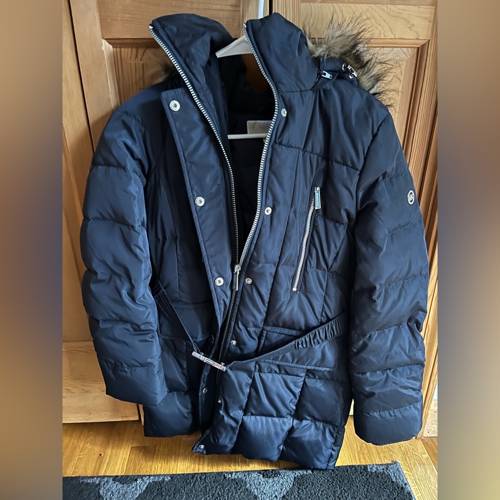Michael Kors Women’s down puffer (new w/out tags)